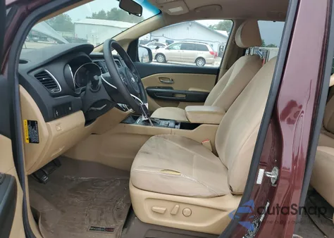 2016 Kia Sedona Lx z USA, uszkodzony, nr VIN KNDMB5C17G6085844